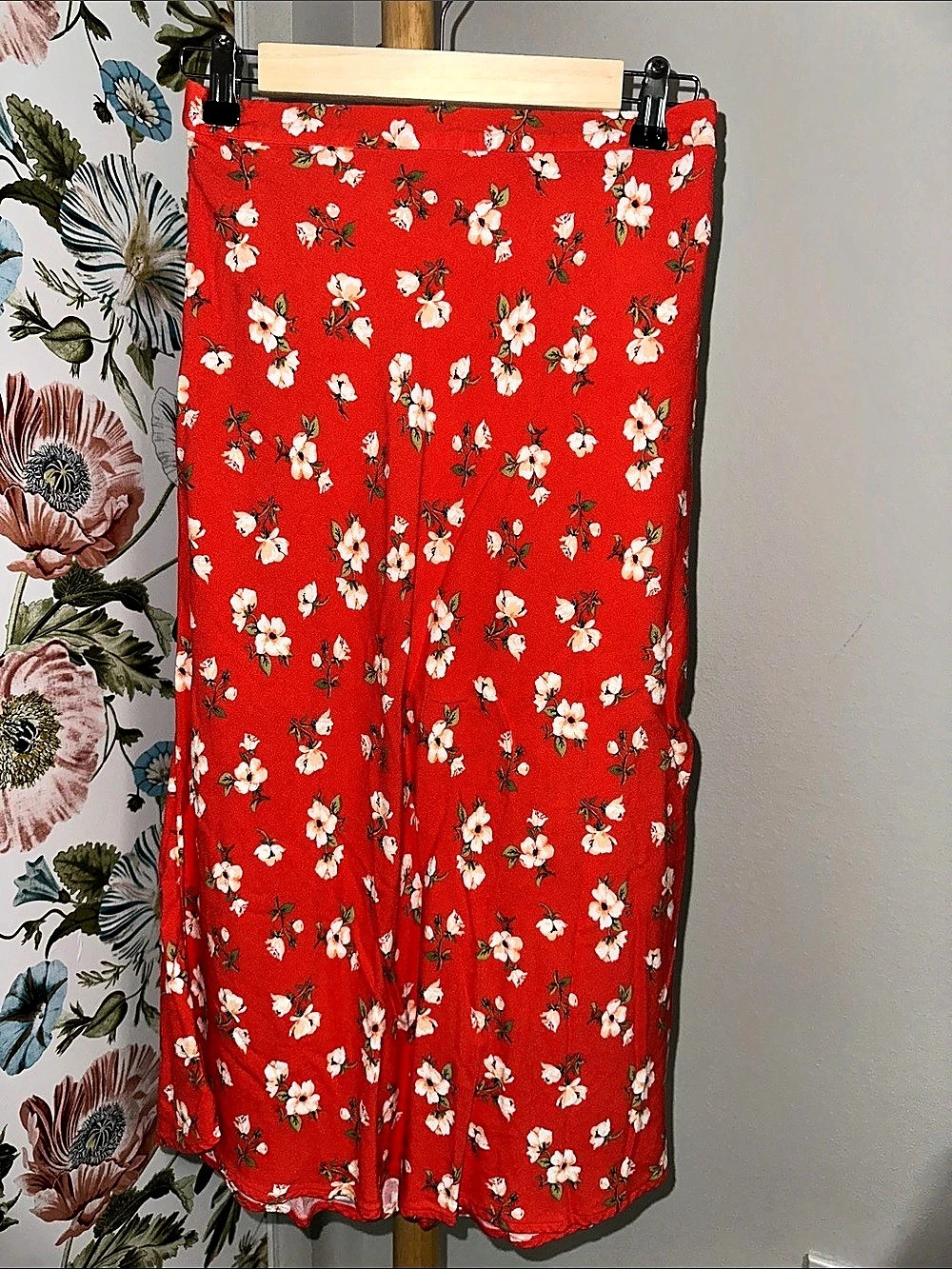 Old Navy Floral Wide Leg Pants in Red & White Size XS Like New